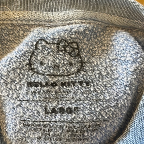 Hello Kitty sweat shirt - Picture 4 of 5